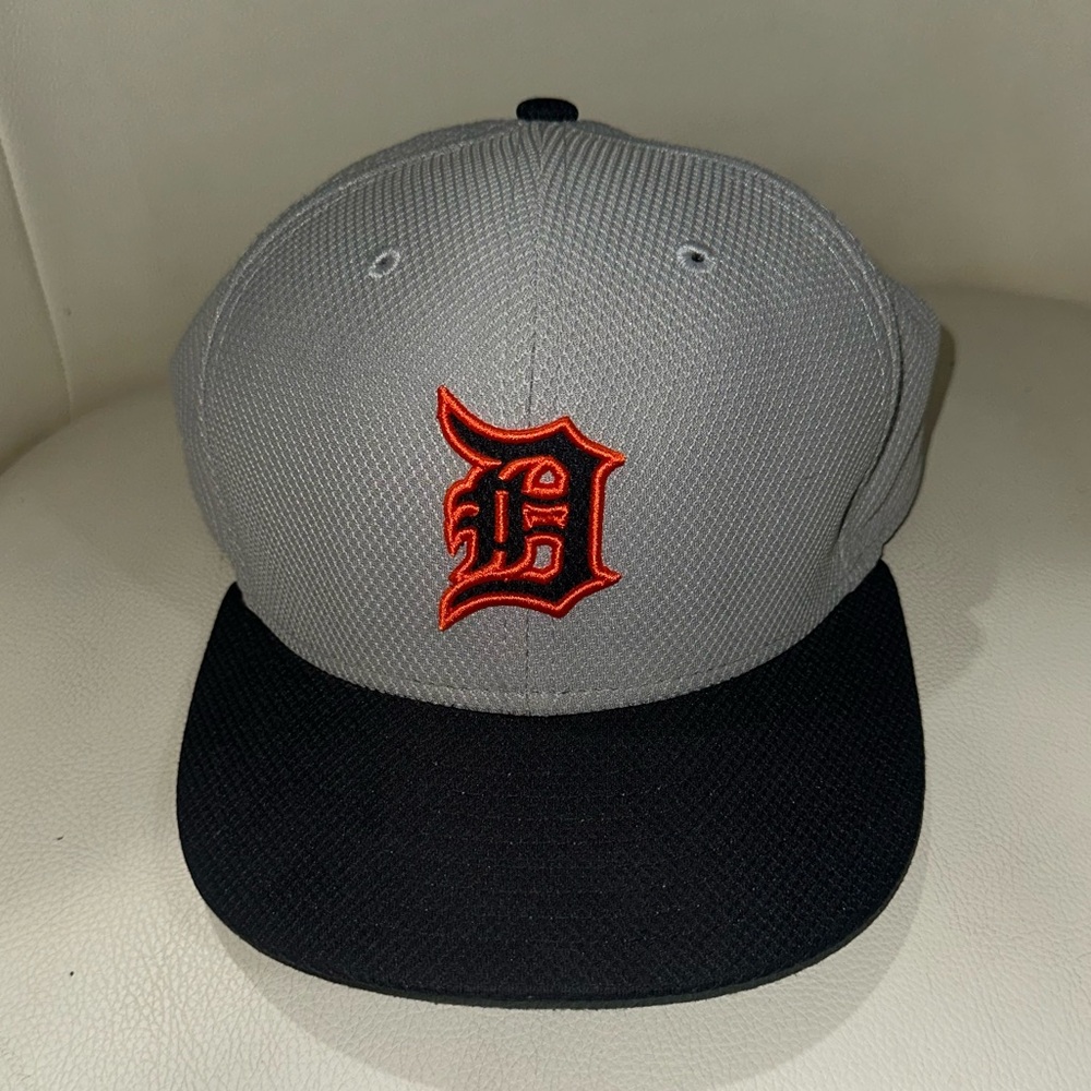 New Era Navy and Gray Detroit Tigers Cap with Orange accent, new without tags